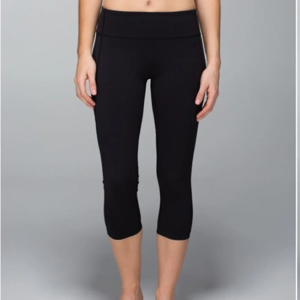 lululemon athletica excellent pre